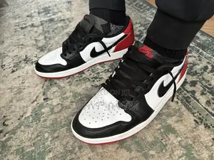 Original Air Jordan 1 Low Se ‘Black Toe’ Men’S Shoes