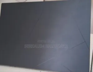 New Laptop Asus Zenbook 14 UX434 16GB Intel Core I7 SSD 1T