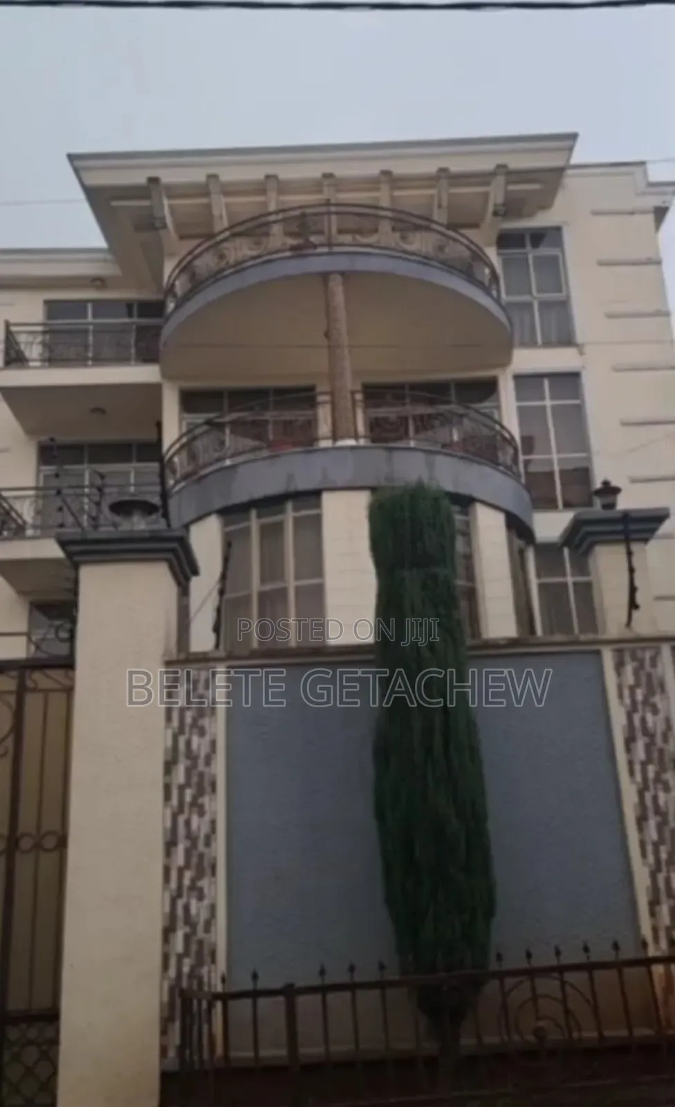 8bdrm House in Bisrate Gabriel, G+3, Bole for sale