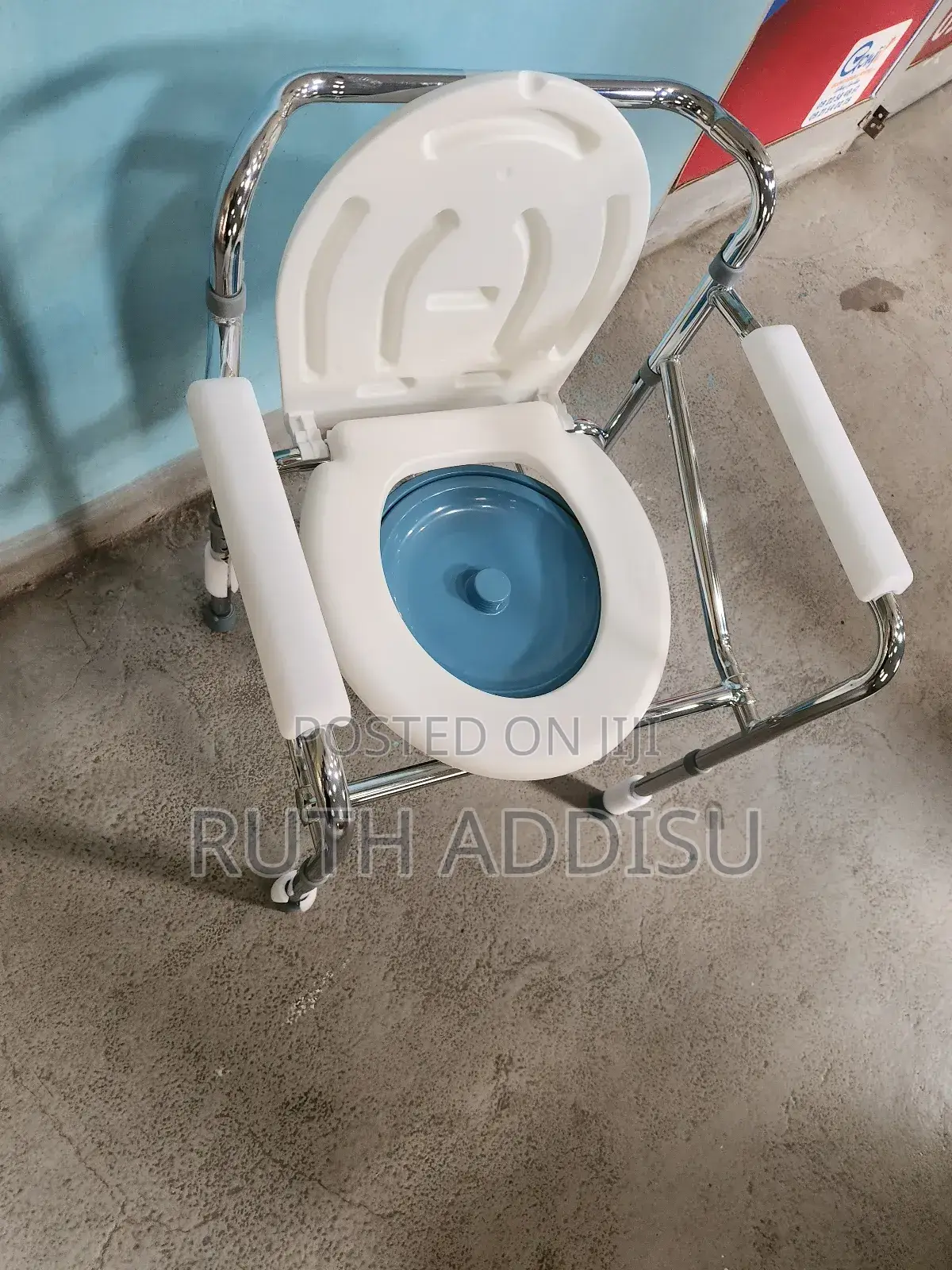 Commode Chair想法toilet Chair才是commode Chair這是toilet Chair