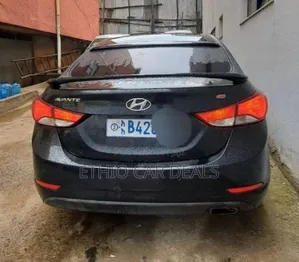 Hyundai Avante 2015 Black