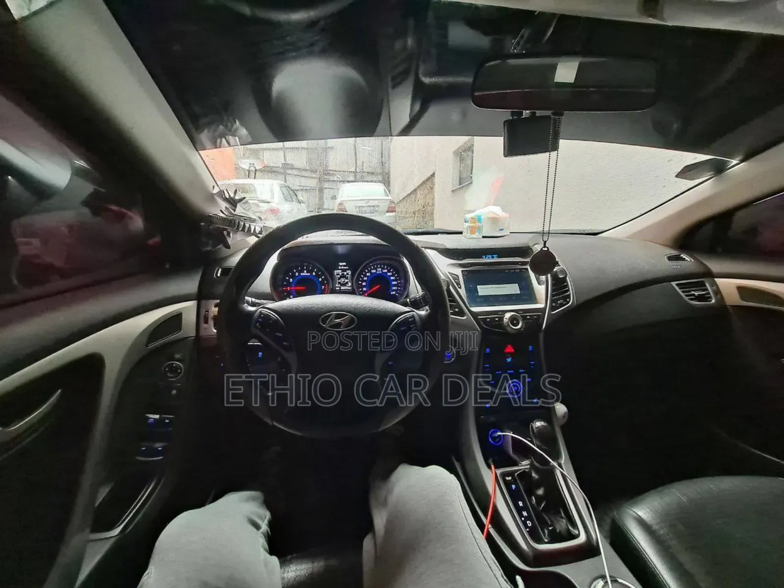 Hyundai Avante 2015 Black