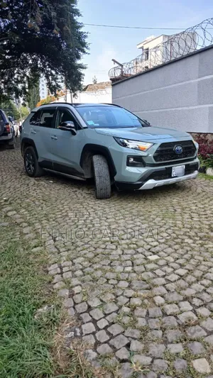 Toyota RAV4 2023