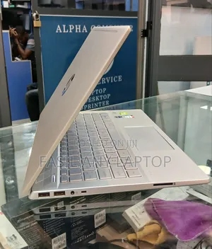 Laptop HP Pavilion 14 2GB Intel Core I5 SSD 512GB