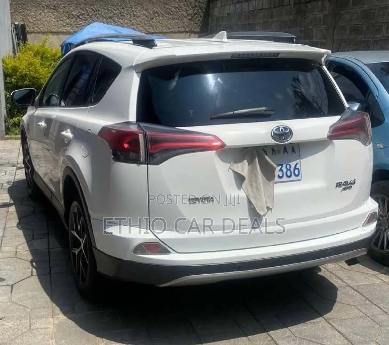 Toyota RAV4 2016 White