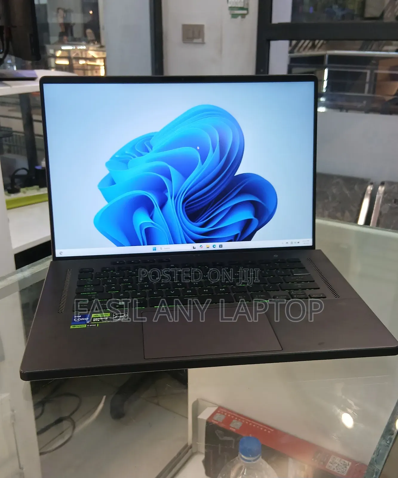 New Laptop Asus ROG Zephyrus G15 16GB Intel Core I9 SSD 1T