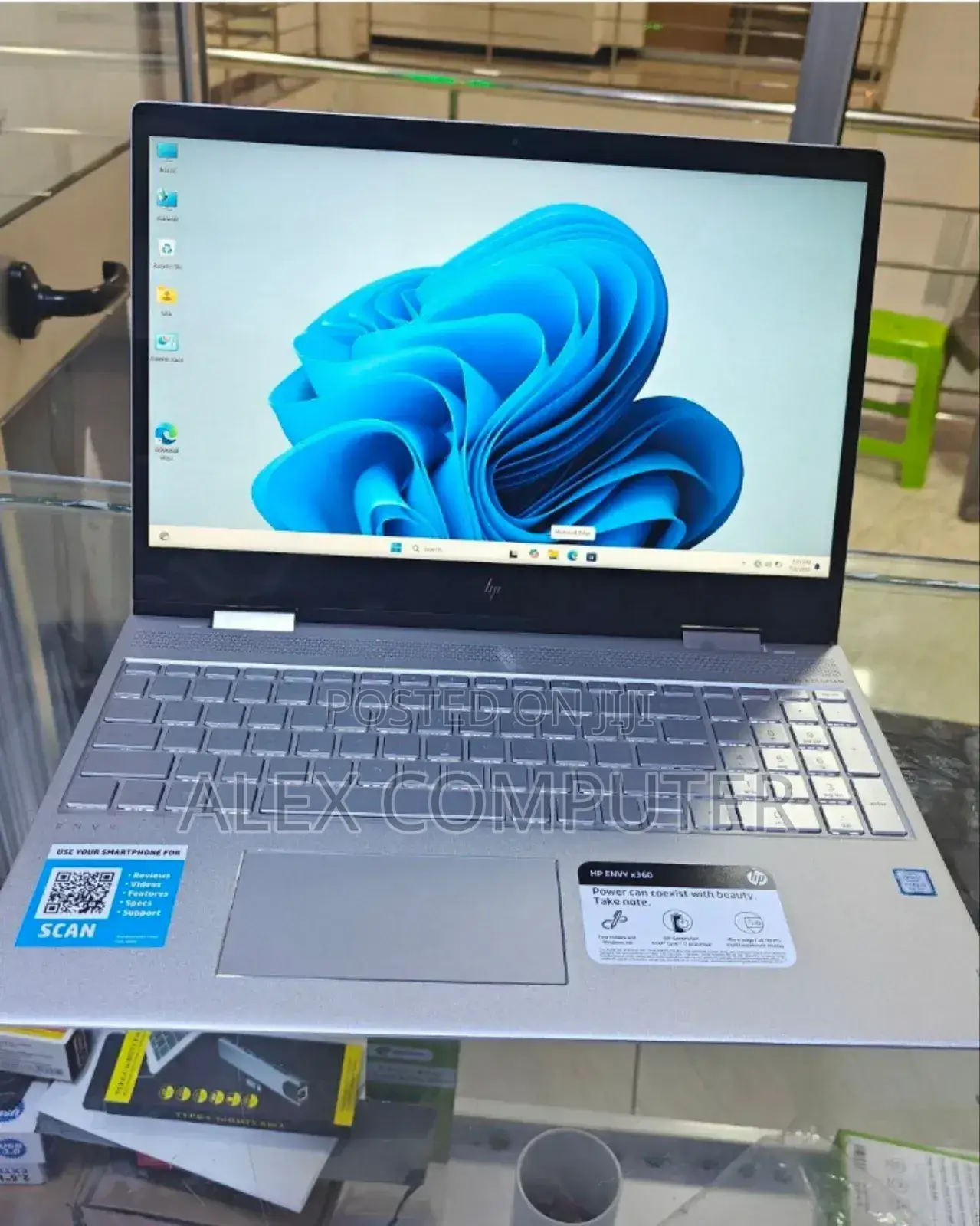 New Laptop HP Envy X360 16GB Intel Core I5 SSD 1T