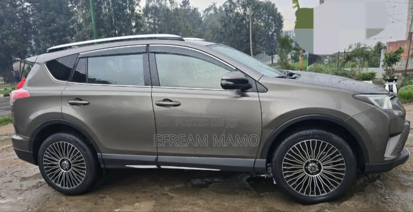 Toyota RAV4 2017 Blue