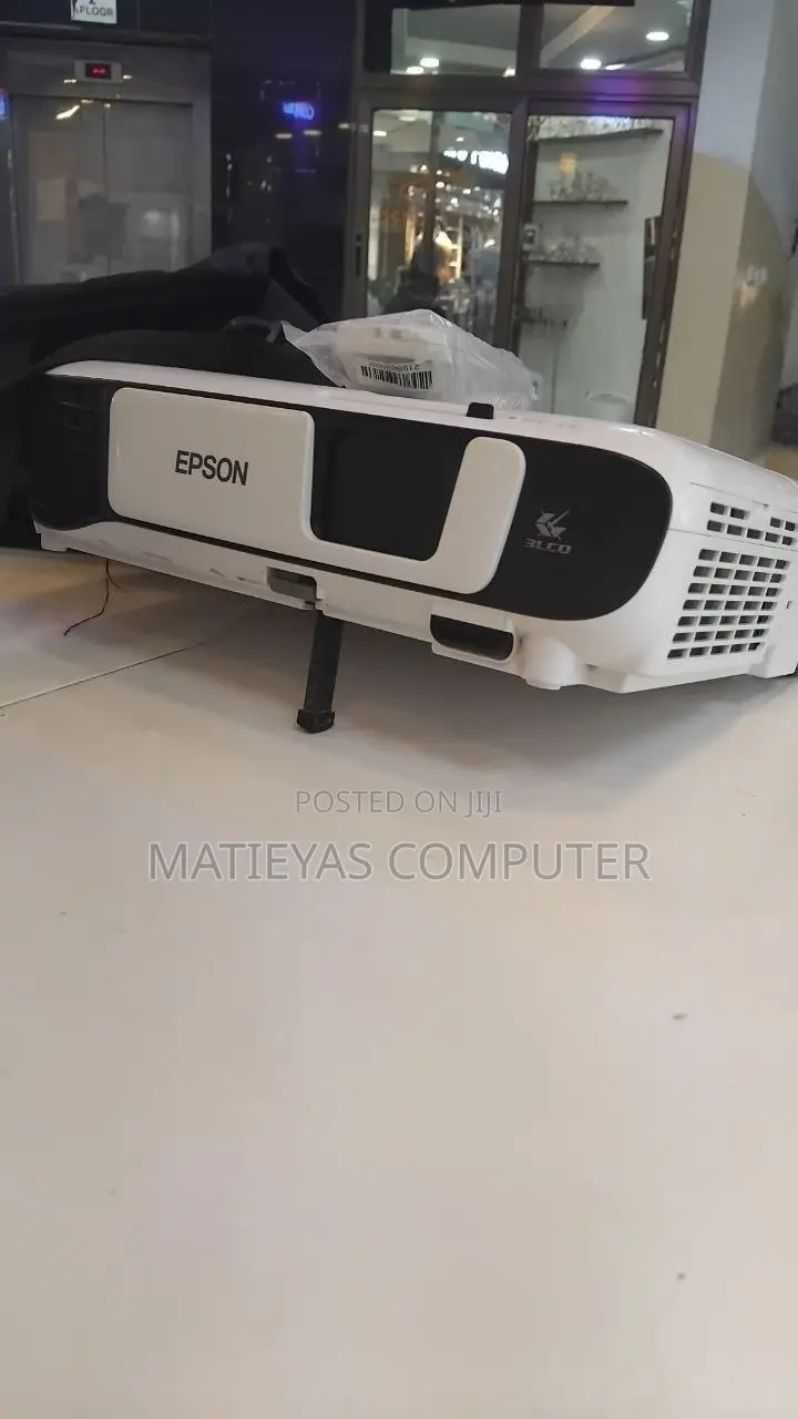 Epson Projecter