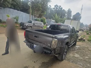 Toyota Tacoma 2018 Matt Black
