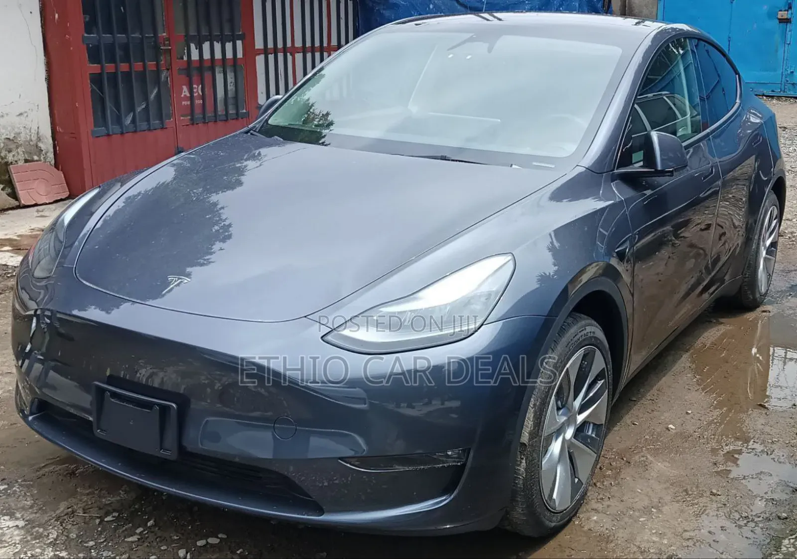 New Tesla Model Y 2023 Blue