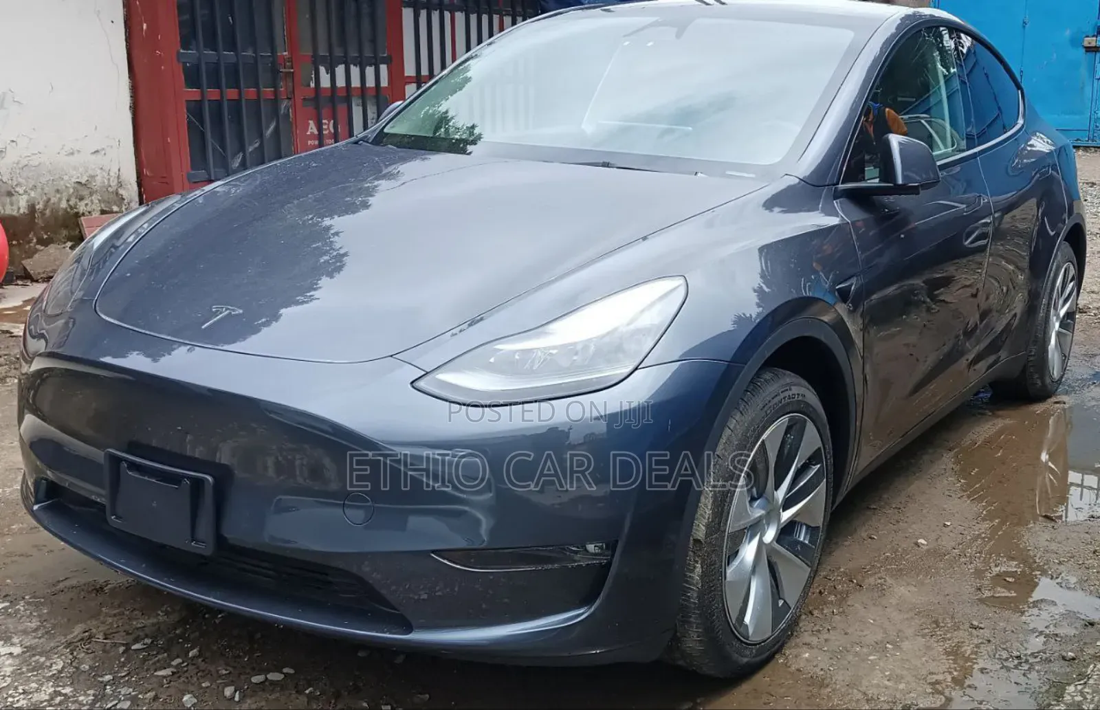 New Tesla Model Y 2023 Blue