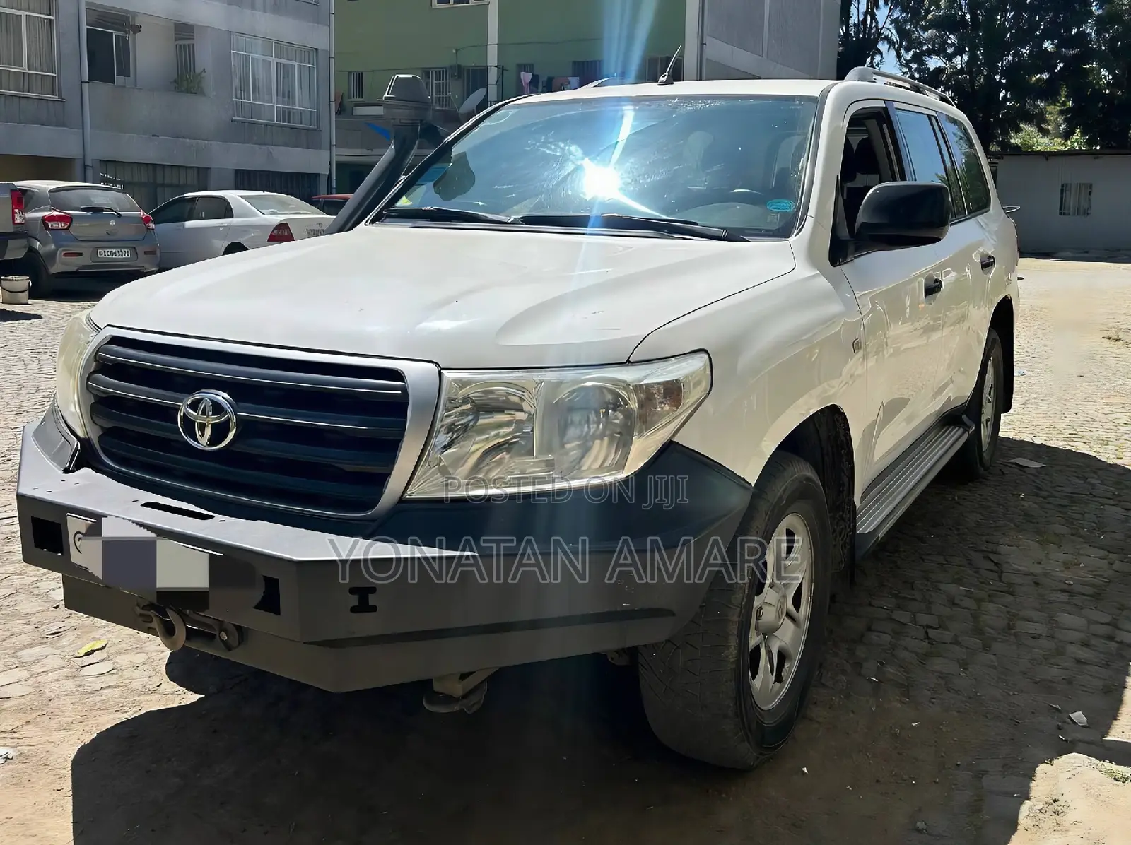 Toyota Land Cruiser 2010 White