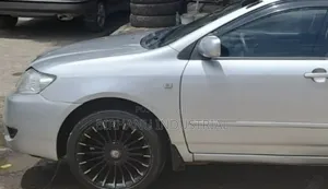 Toyota Corolla 2006 Ivory