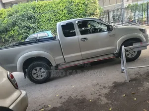 Toyota Hilux 2008 Silver