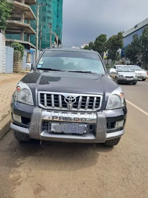 Photo - Toyota Land Cruiser Prado 2004 Black