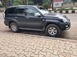 Toyota Land Cruiser Prado 2004 Black