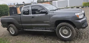 Toyota Tacoma 2014 Gray