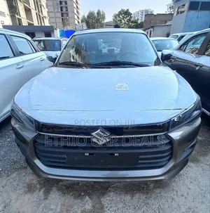 Photo - New Suzuki Dzire 2025 Silver