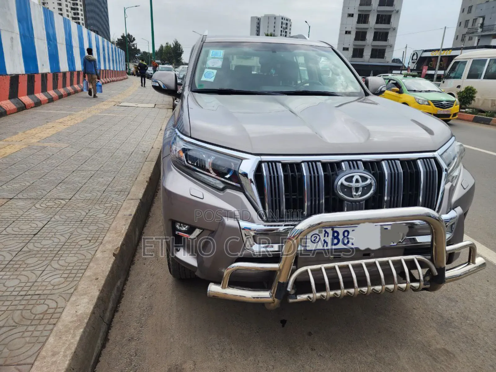 Toyota Land Cruiser Prado 2021