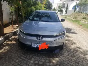 Photo - Honda e:NS1 68.8 kWh FWD 2024 Silver