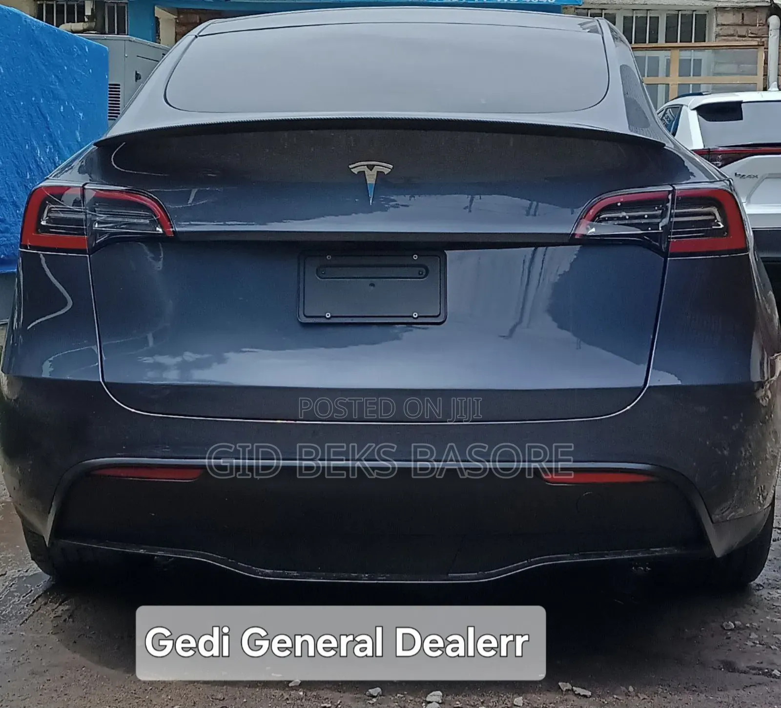 New Tesla Model Y 2023 Blue