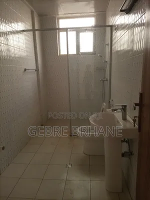 3bdrm Apartment in Apartment, Yeka for rent