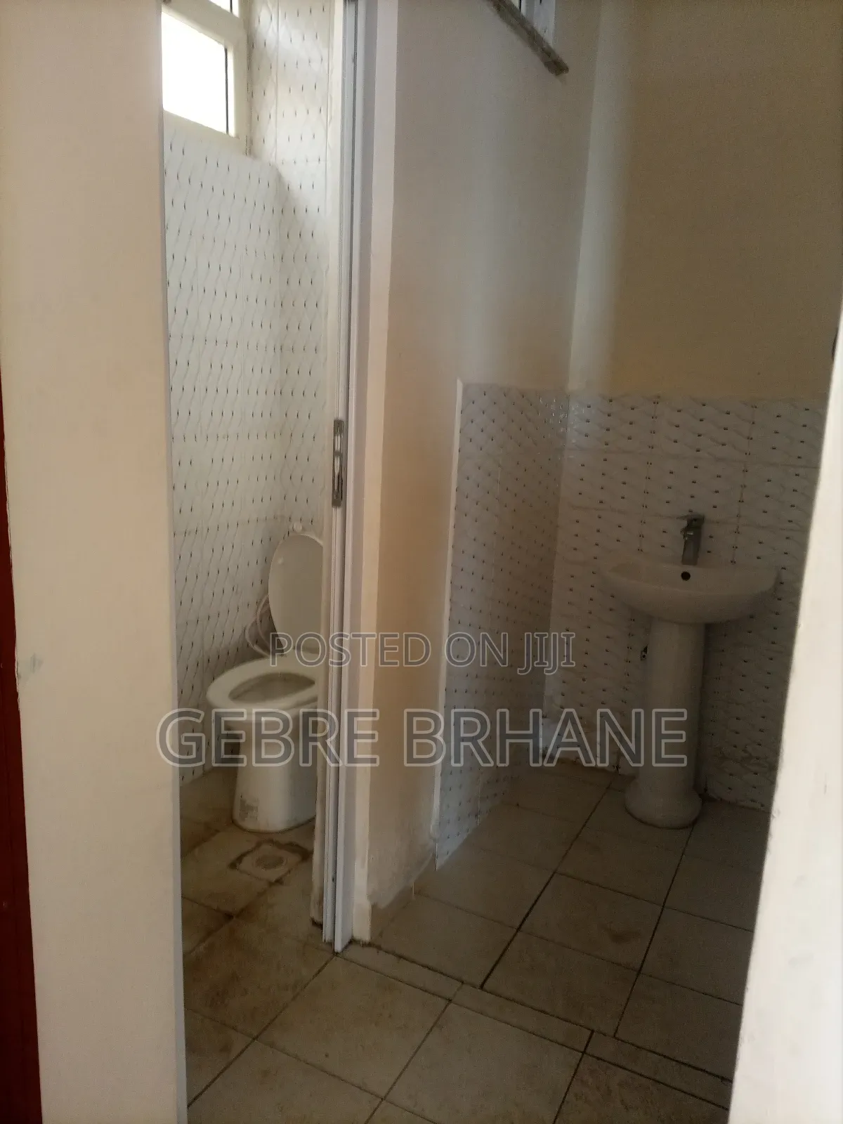 3bdrm Apartment in Apartment, Yeka for rent