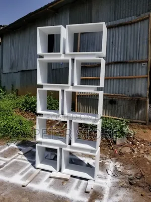 Photo - Large Shelf.