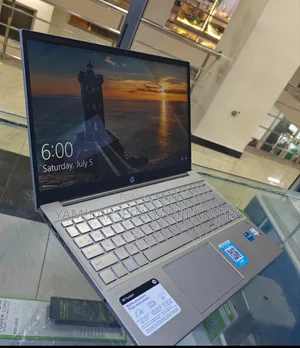 Photo - New Laptop HP Pavilion 15 8GB Intel Core I5 SSD 512GB