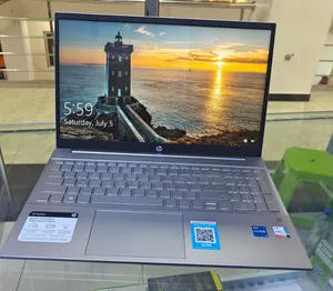 New Laptop HP Pavilion 15 8GB Intel Core I5 SSD 512GB