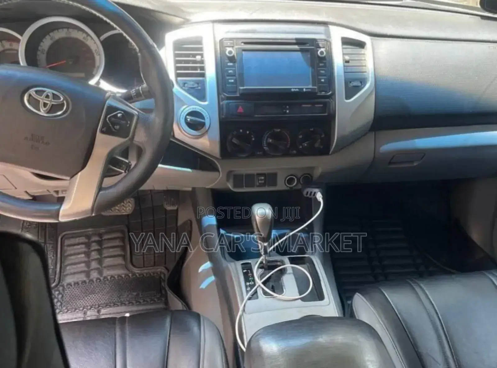 Toyota Tacoma 2014 Gray