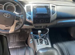 Toyota Tacoma 2014 Gray