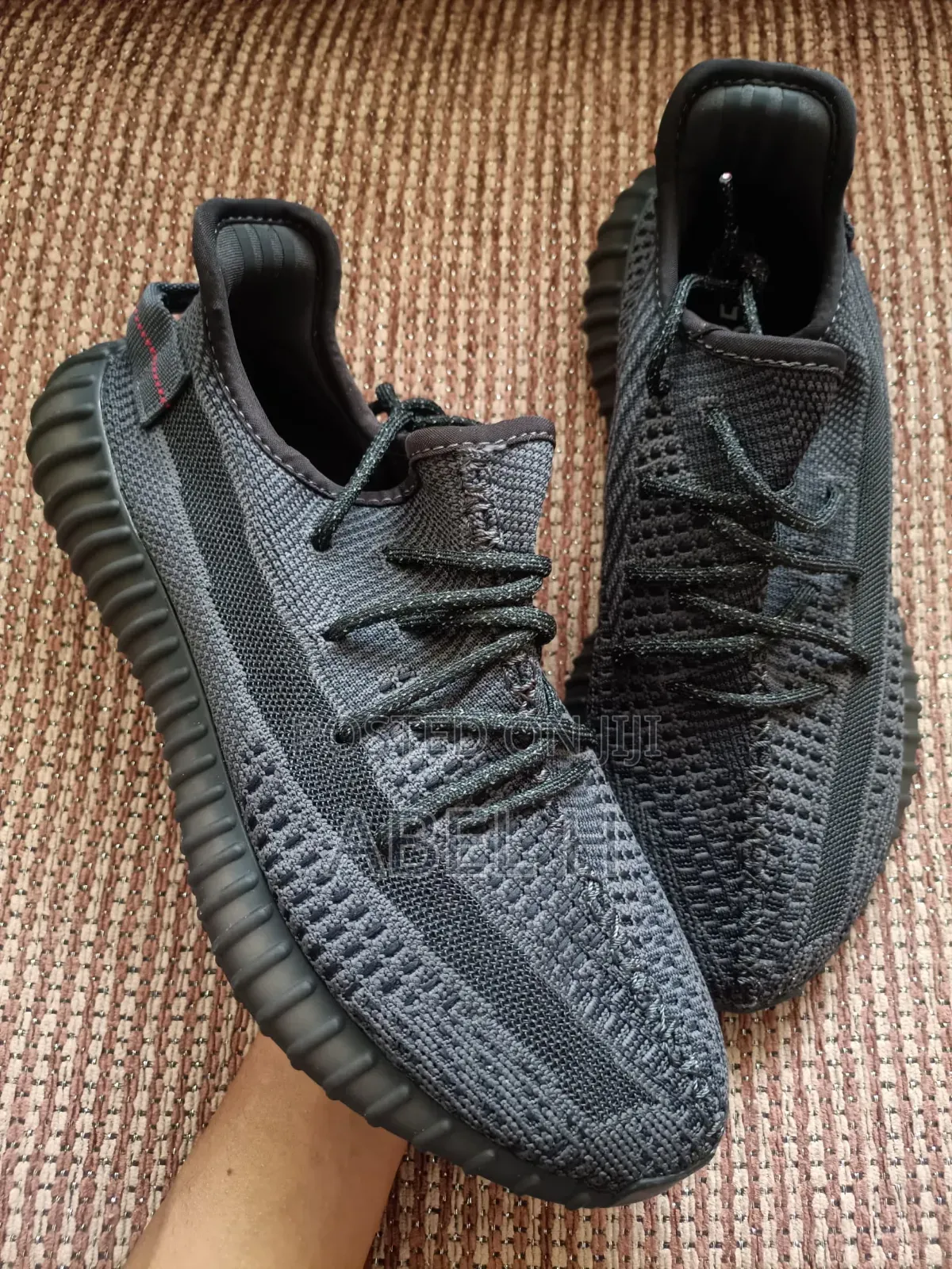 Yeezy Boost 350 V2.0 Black