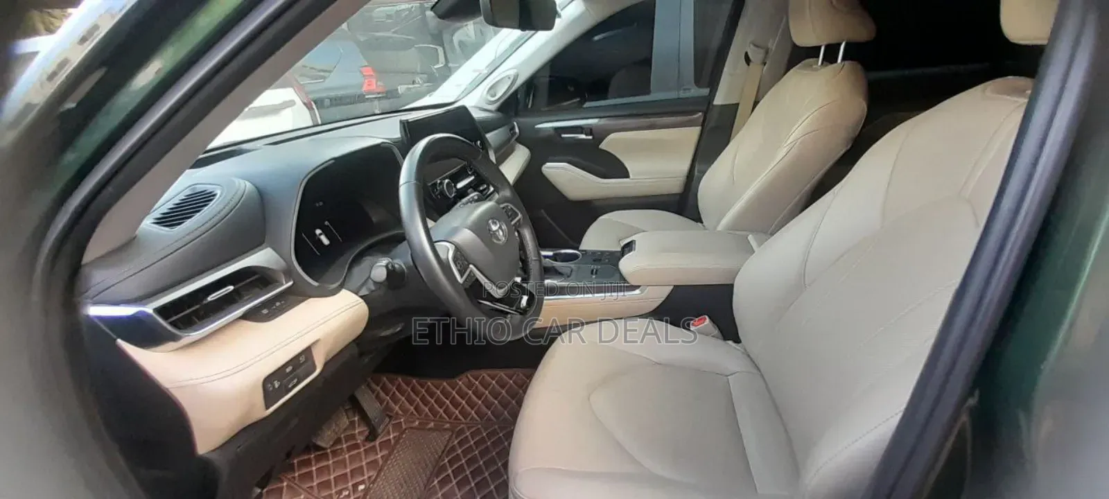 Toyota Highlander 2023 Green