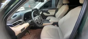 Toyota Highlander 2023 Green