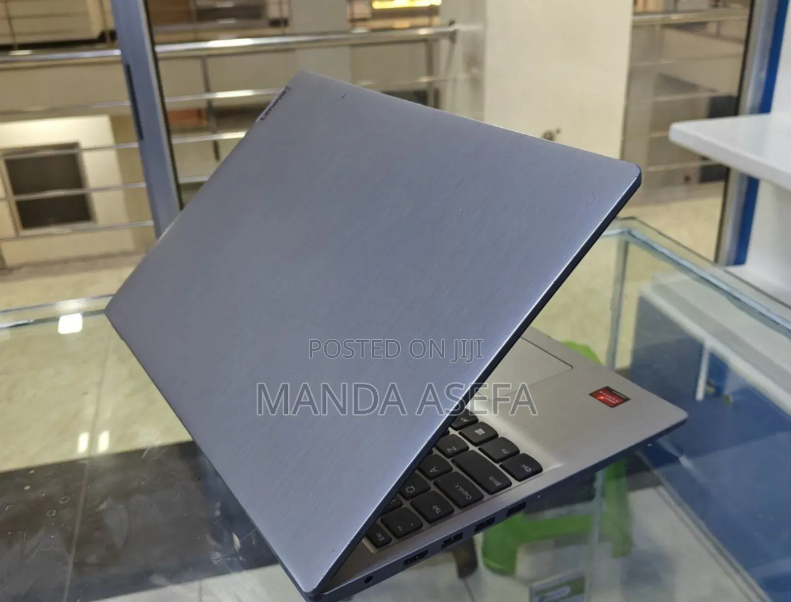 New Laptop Lenovo Ideapad 3 8GB AMD Ryzen 5 SSD 256GB