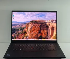 New Laptop Lenovo Thinkpad P15s 32GB Intel Core I7 SSD 1T