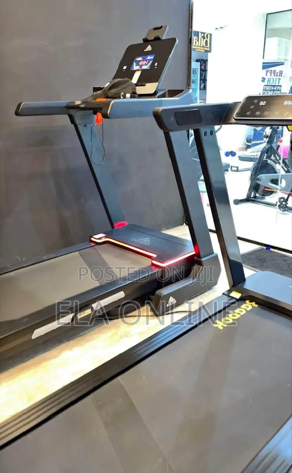 አዲስ ትውልድ Reebok Fitness Treadmill