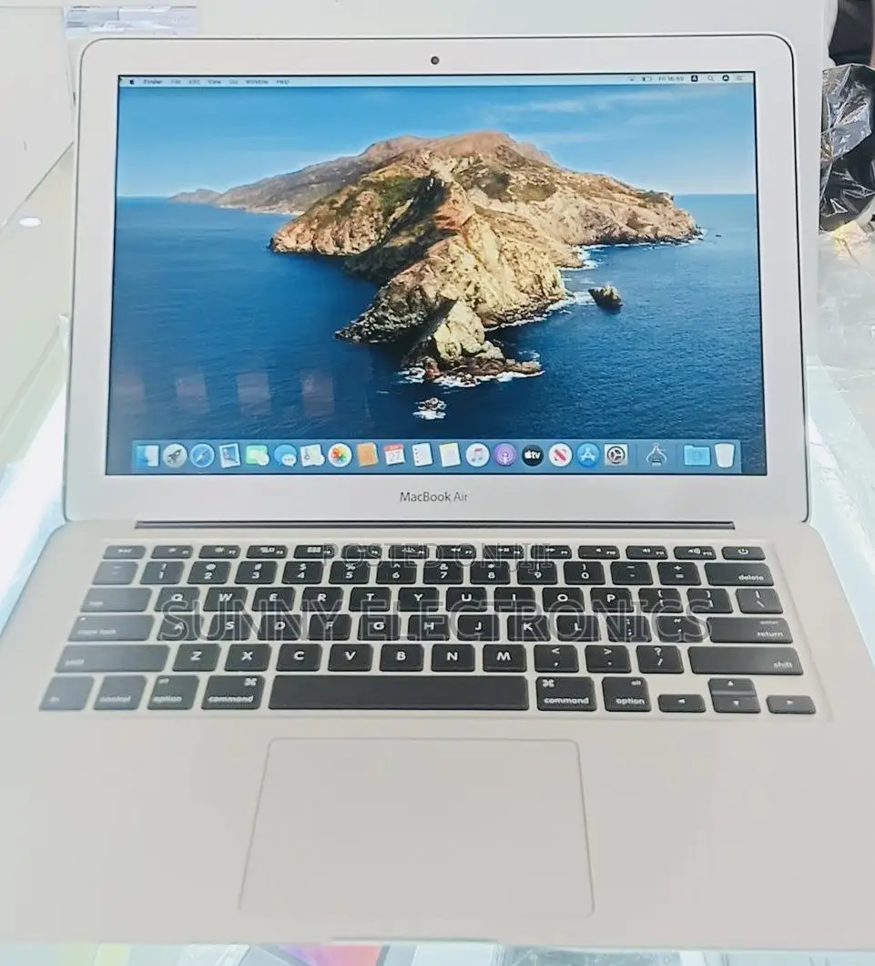 New Laptop Apple MacBook Air 2015 8GB Intel Core I7 SSD 512GB