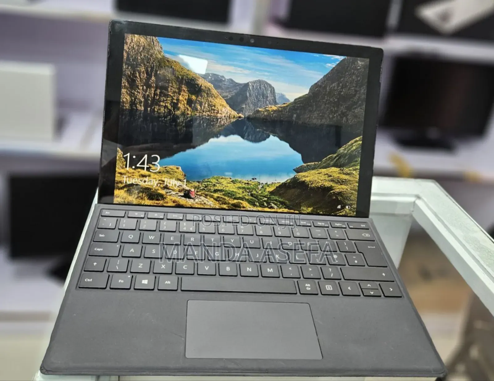 New Laptop Microsoft Surface Pro 6 8GB Intel Core I7 SSD 256GB