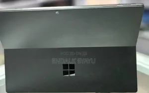 Photo - New Laptop Microsoft Surface Pro 6 8GB Intel Core I7 SSD 256GB