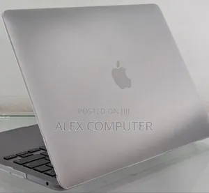 Photo - New Laptop Apple MacBook Pro M1 8GB Apple M1 Pro SSD 256GB