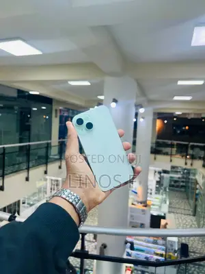 Photo - Apple iPhone 15 128 GB Blue