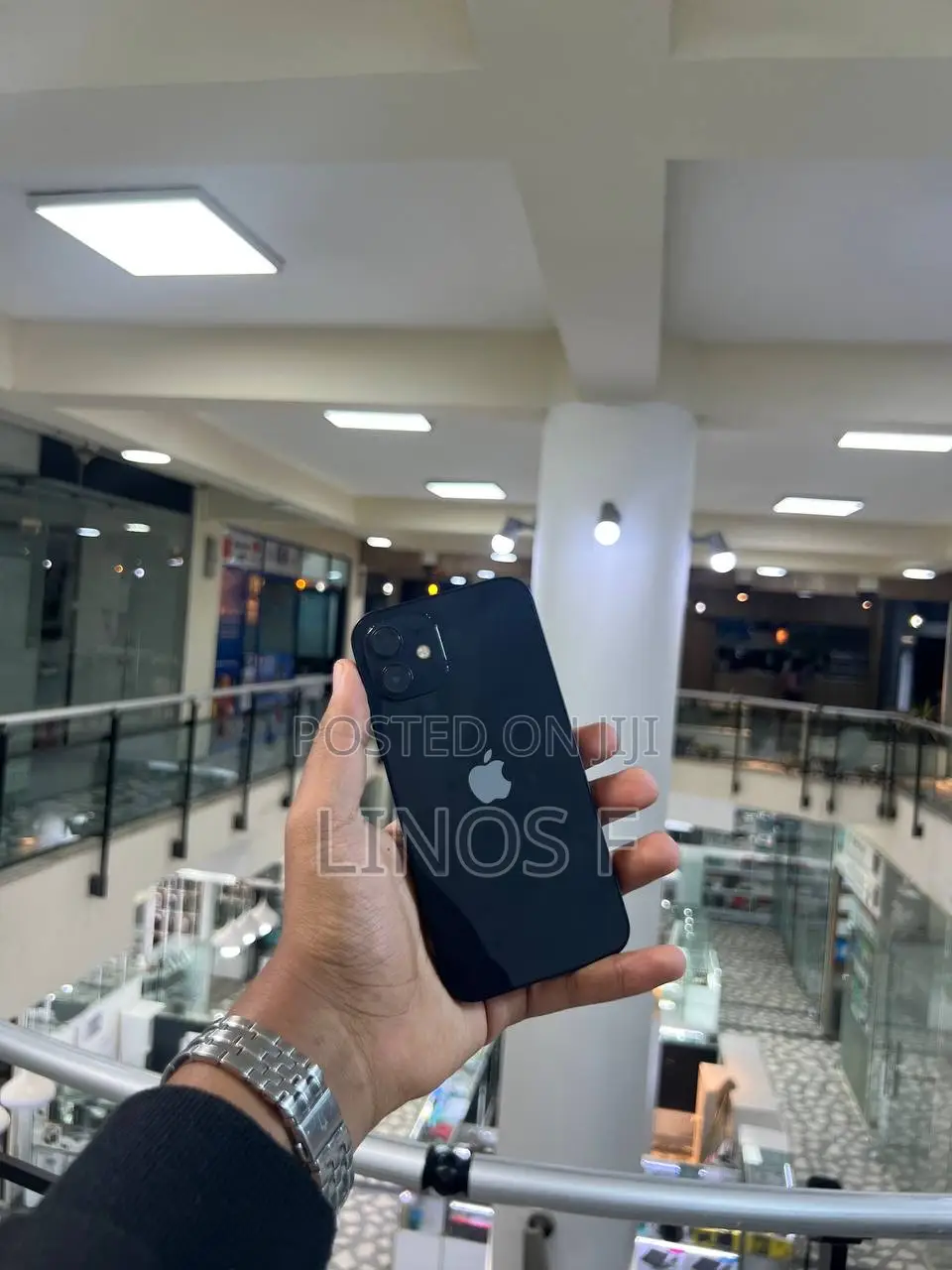 Apple iPhone 12 64 GB Black