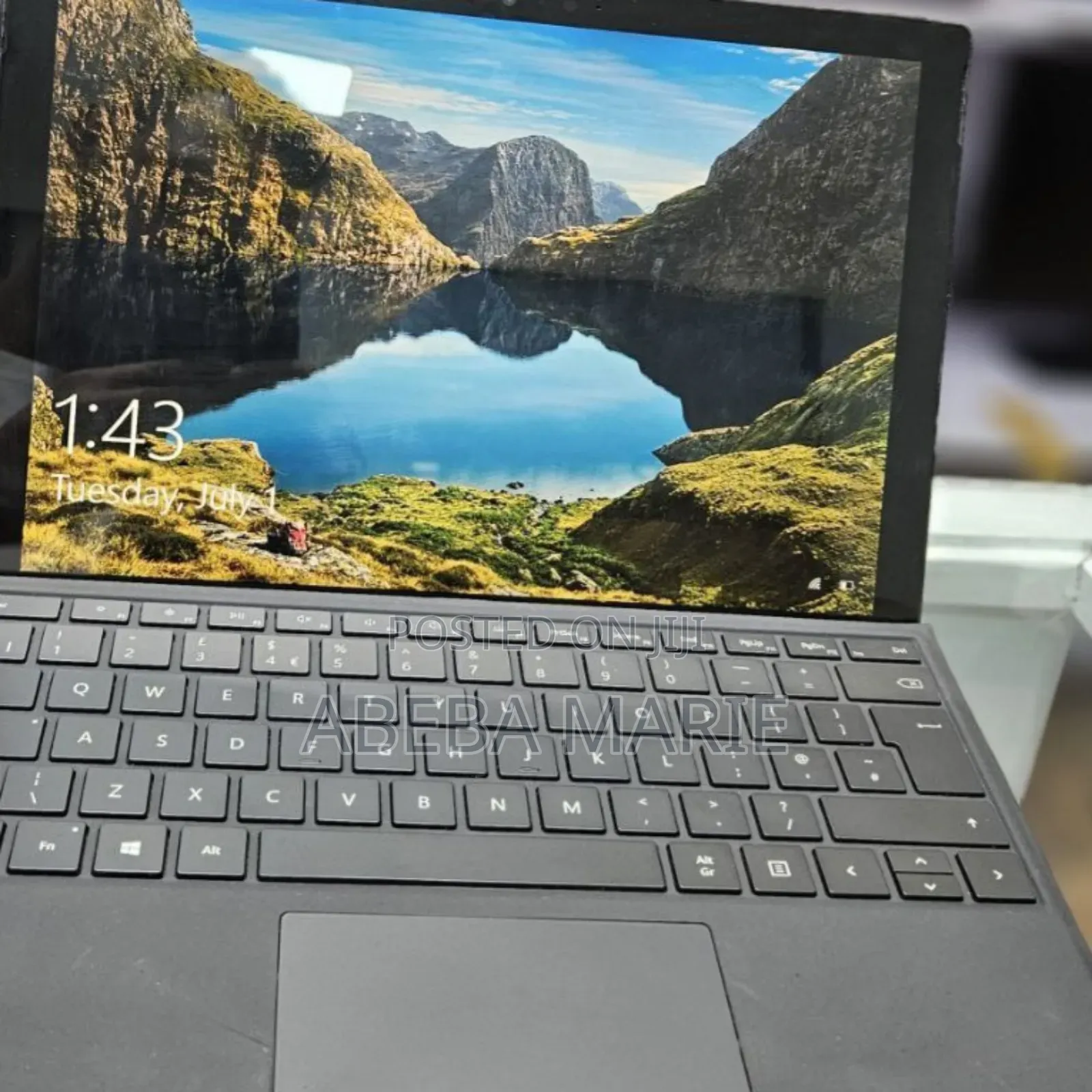 New Laptop Microsoft Surface Pro 6 8GB Intel Core I7 SSD 256GB