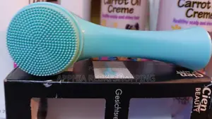 Clean Beauty Face Wash Soft Brush