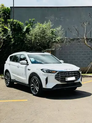 Jetour X70 Plus 2022 White