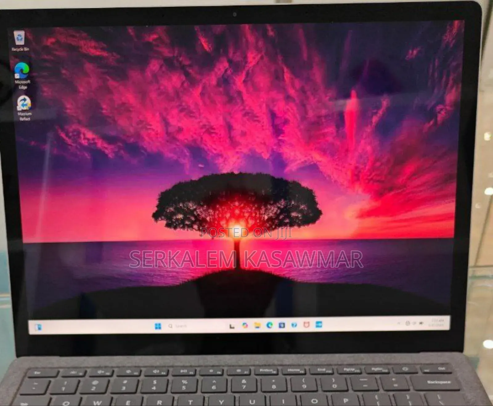 New Laptop Microsoft Surface 16GB Intel Core I7 SSD 512GB