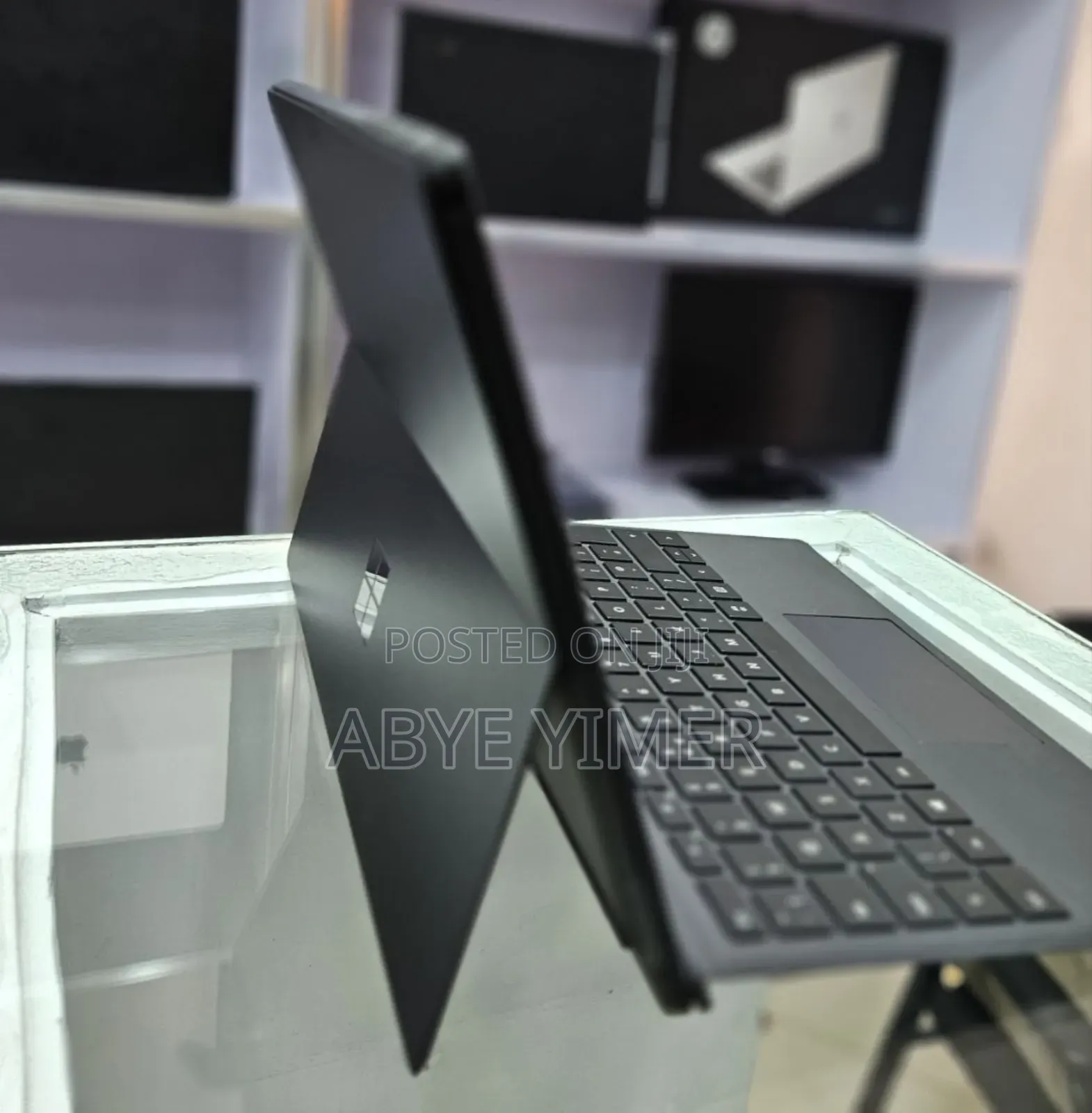 New Laptop Microsoft Surface Pro 4 8GB Intel Core I7 SSD 256GB